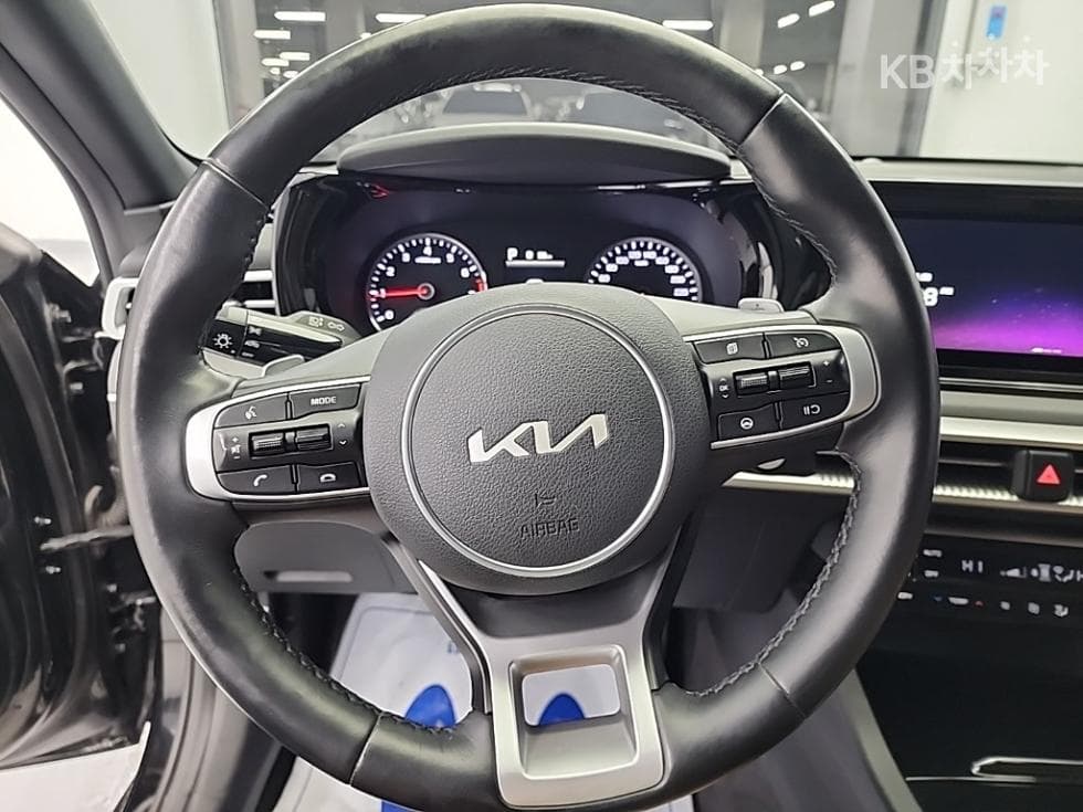 Kia K5 3rd Gen2.0 Gasoline Prestige - 9