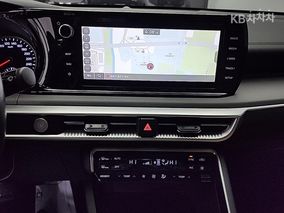 Kia K5 3rd Gen2.0 Gasoline Prestige - 10