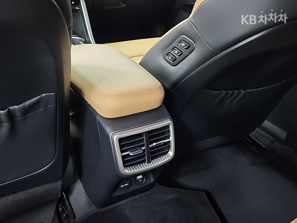 Kia K5 3rd Gen2.0 Gasoline Prestige - 13