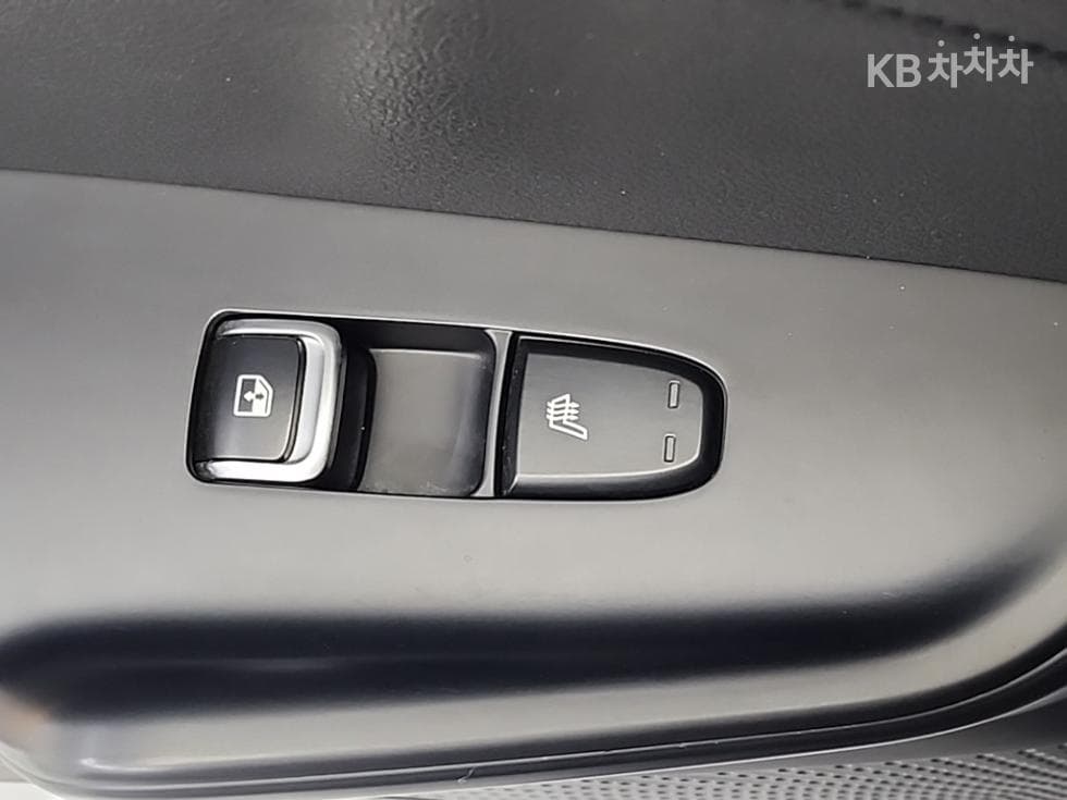 Kia K5 3rd Gen2.0 Gasoline Prestige - 14