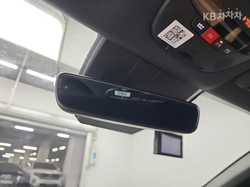 Kia K5 3rd Gen2.0 Gasoline Prestige - 17