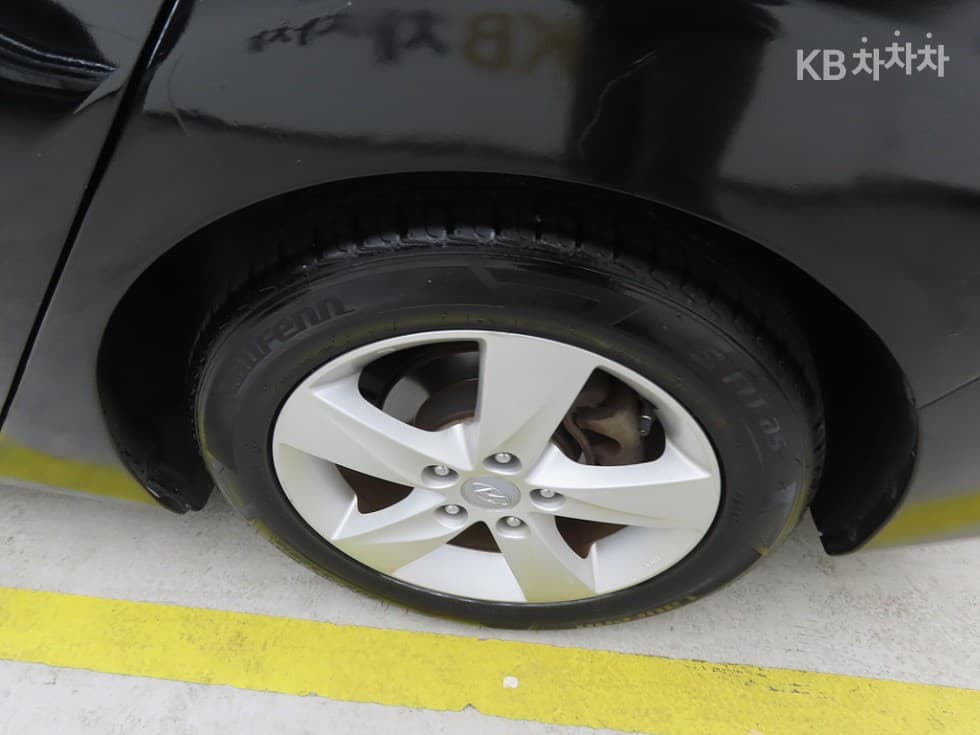 Хюндай Avante (Elantra)MDM16 GDI 에비Нов - 19