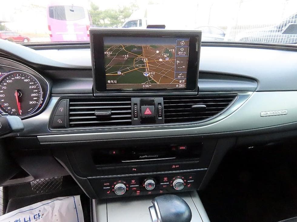 Audi NEW A63.0 TFSI 콰트로 C6 - 12