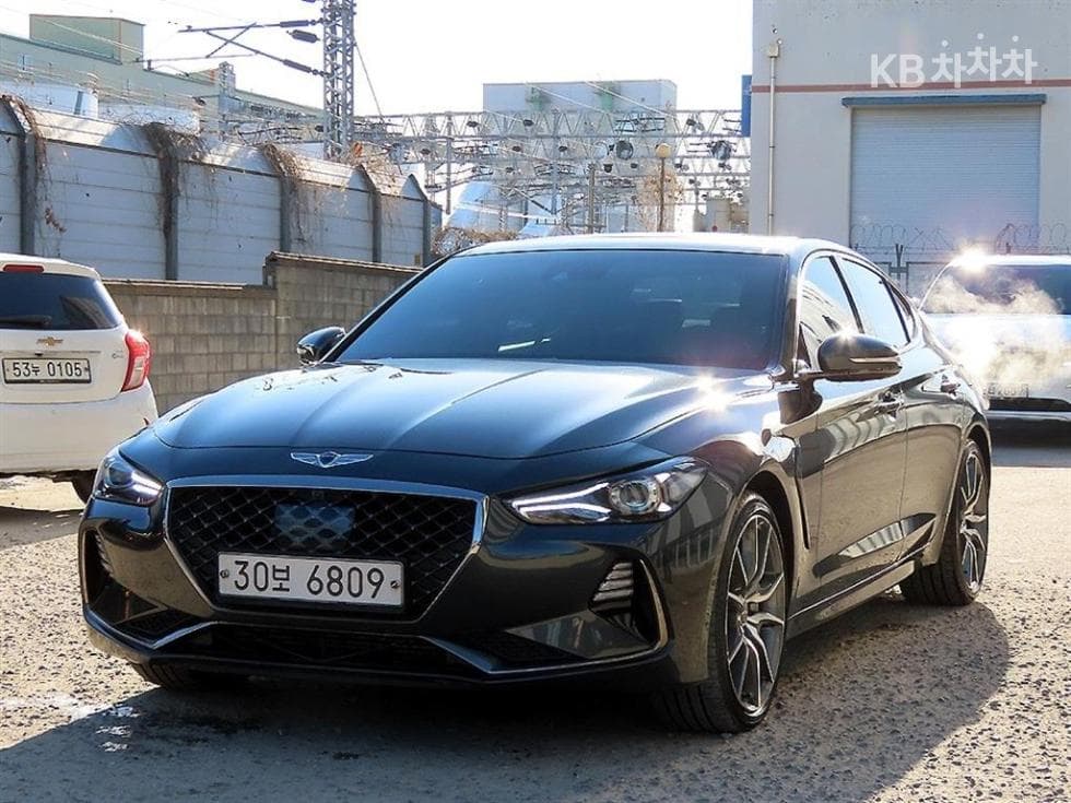 Genesis G70 SPORT 3.3T SPORT AWD Advanced - Image 1