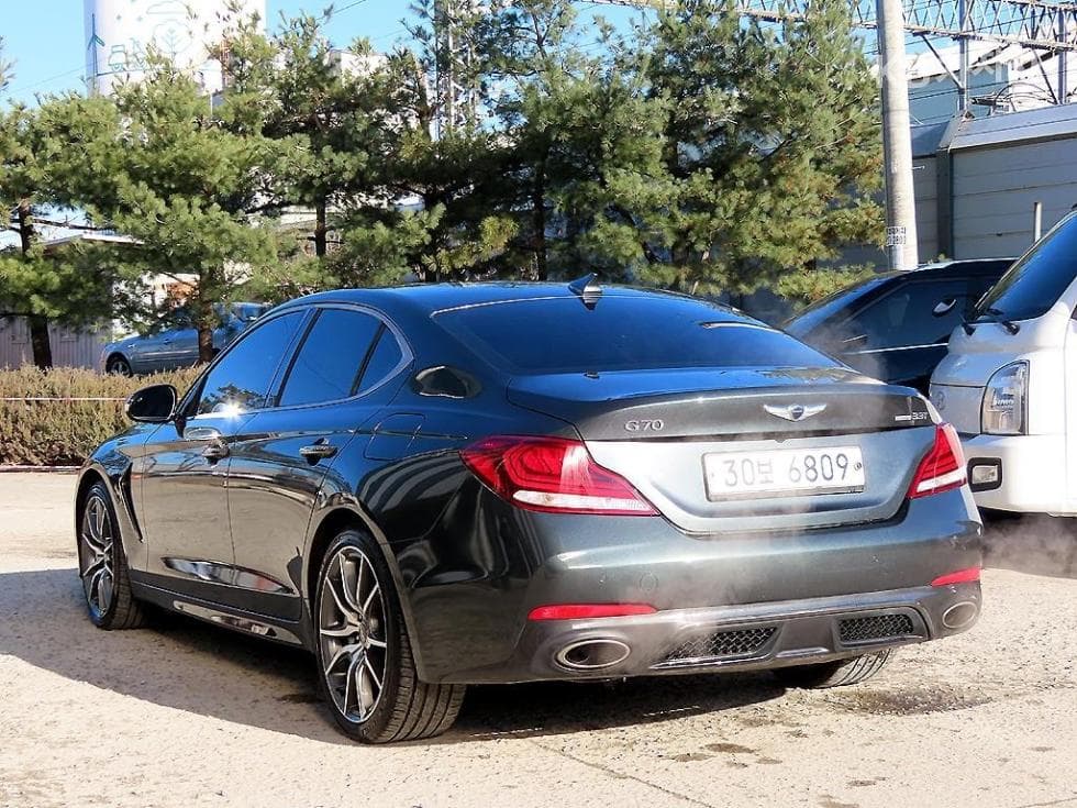 Genesis G70 SPORT3.3T SPORT AWD Advanced - 3