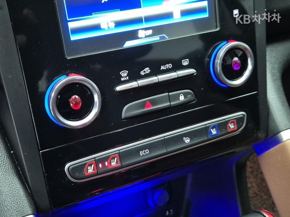 Рено Корея Нов QM62.0 LPe 2WD RE Signature - 17