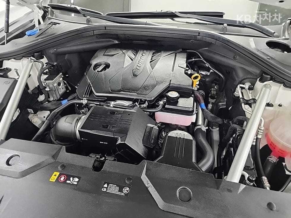 Genesis GV70Gasoline 2.5T AWD - 5