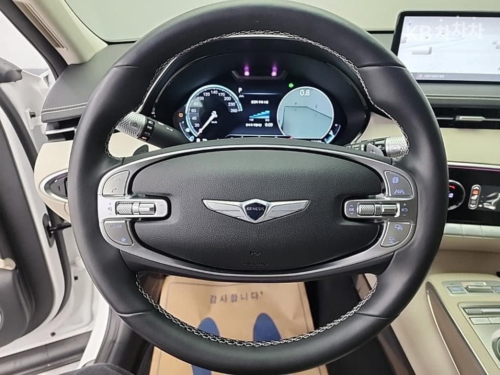 Genesis GV70Gasoline 2.5T AWD - 9
