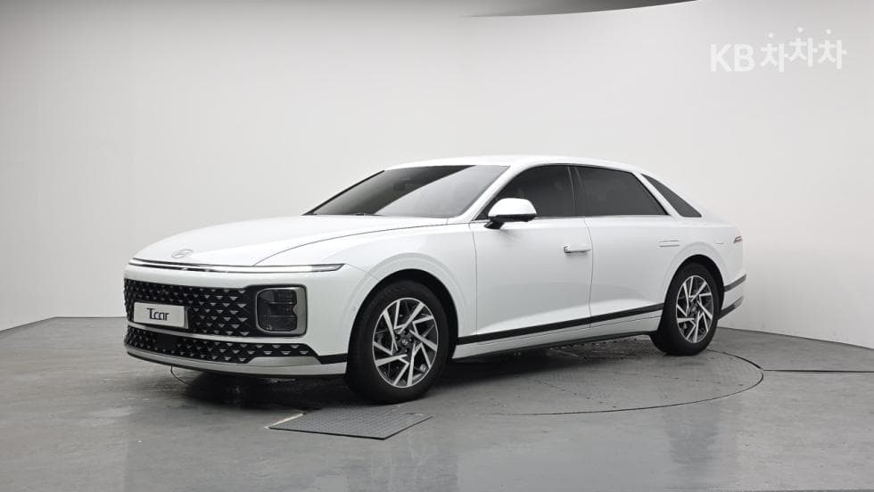 Hyundai The All New Grandeur (Azera) Hybrid 1.6 Turbo Gasoline Exclusive - Image 1