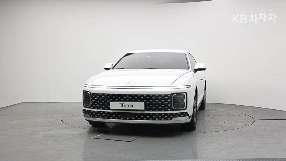 Hyundai The All New Grandeur (Azera) Hybrid1.6 Turbo Gasoline Exclusive - 3