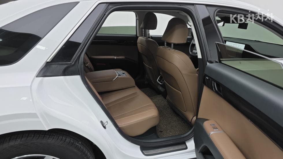 Hyundai The All New Grandeur (Azera) Hybrid1.6 Turbo Gasoline Exclusive - 15