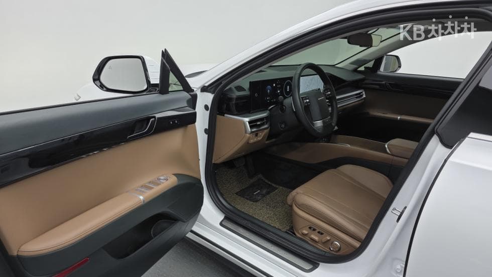 Hyundai The All New Grandeur (Azera) Hybrid1.6 Turbo Gasoline Exclusive - 17