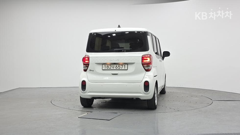 Kia The New (facelift) Ray (van)1.0 Gasoline Prestige - 4