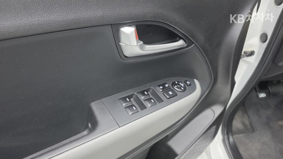 Kia The New (facelift) Ray (van)1.0 Gasoline Prestige - 14