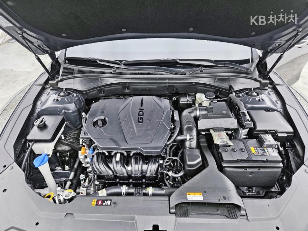 Hyundai The New (facelift) Grandeur (Azera)2.5 Le Blanc - 28