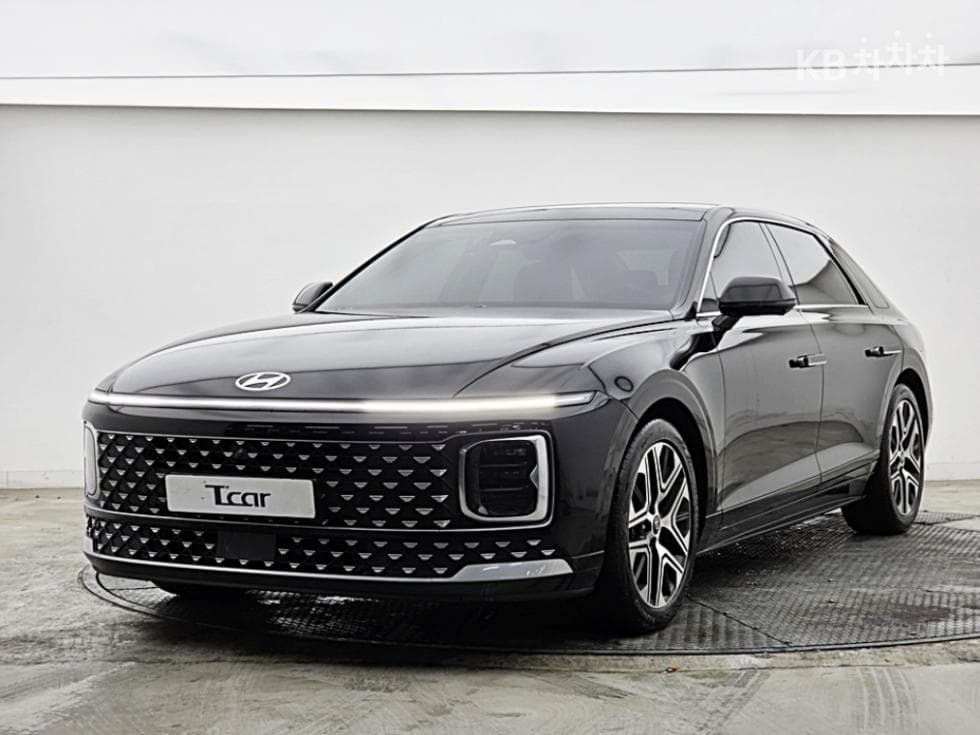 Hyundai The All New Grandeur (Azera) 2.5L gasoline 2WD Exclusive - Image 1