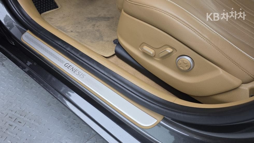 Genesis G80(RG3)2.5 Turbo Gasoline Direct Injection AWD - 17