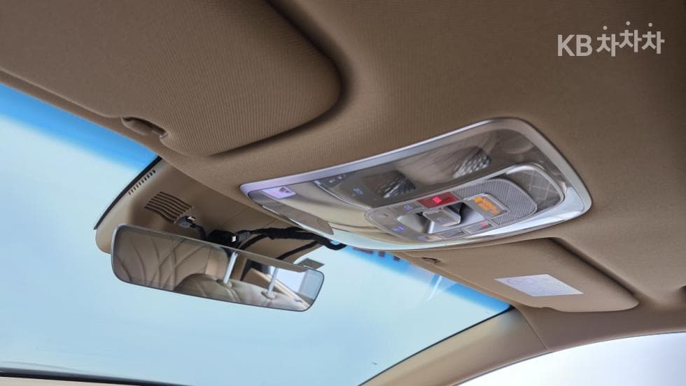 Genesis G80(RG3)2.5 Turbo Gasoline Direct Injection AWD - 24