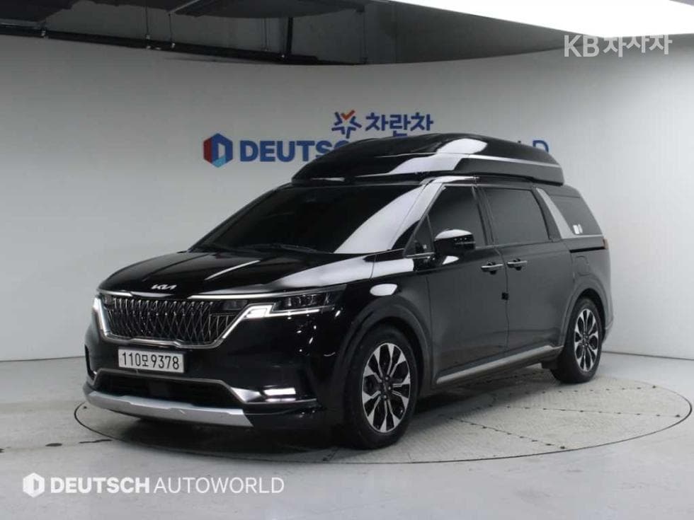 Kia Carnival 4th generation High Limousine (Carnival) D2.2 9-seater Signature - Image 1
