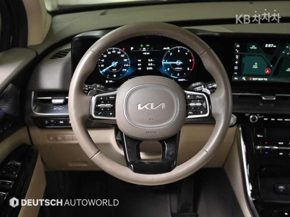 Kia Carnival 4th generationHigh Limousine (Carnival) D2.2 9-seater Signature - 13