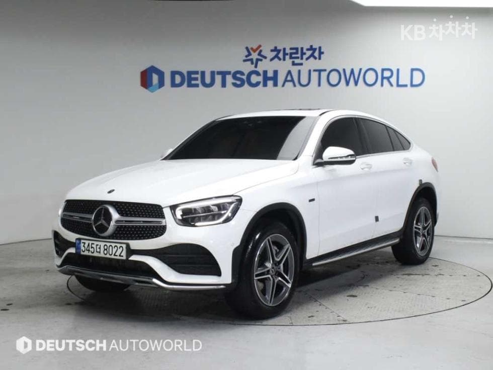 Mercedes-Benz GLC(X253) 300 e 4Matic Coupe Стандартен - Image 1