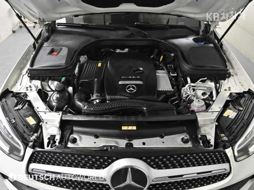 Mercedes-Benz GLC(X253)300 e 4Matic Coupe Стандартен - 6