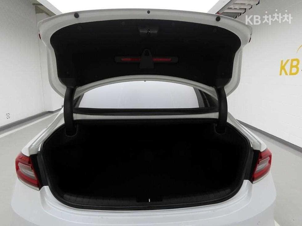 Hyundai Grandeur (Azera)IG2.4 Premium Standard - 5