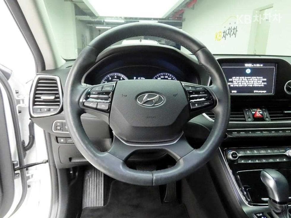 Hyundai Grandeur (Azera)IG2.4 Premium Standard - 8