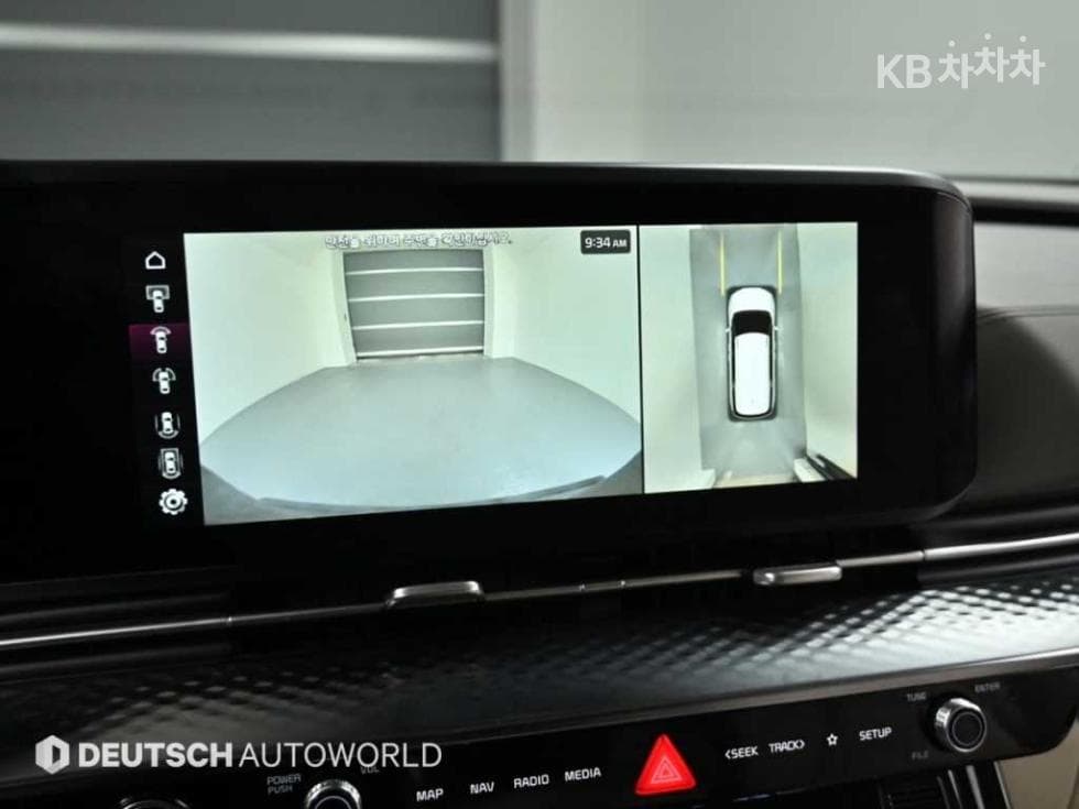 Kia Carnival 4th generationHigh Limousine (Carnival) D2.2 9-seater Signature - 15