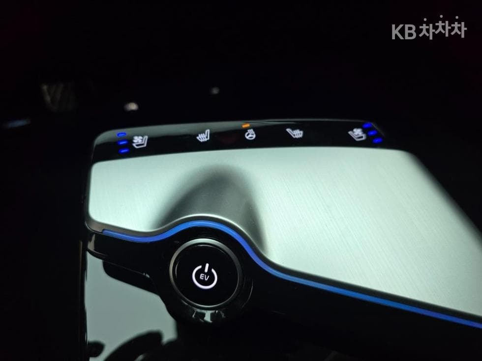 Kia EV6롱 레Seater지 4WD 어스 - 16