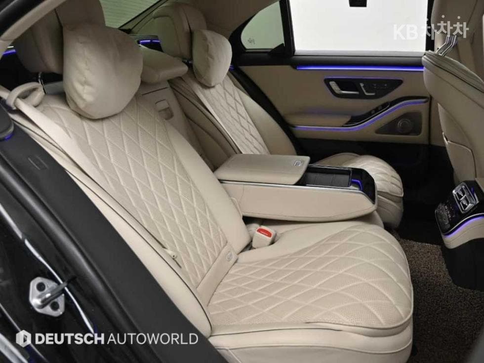 Mercedes-Benz S-Class W223S400d 4Matic Standard - 12