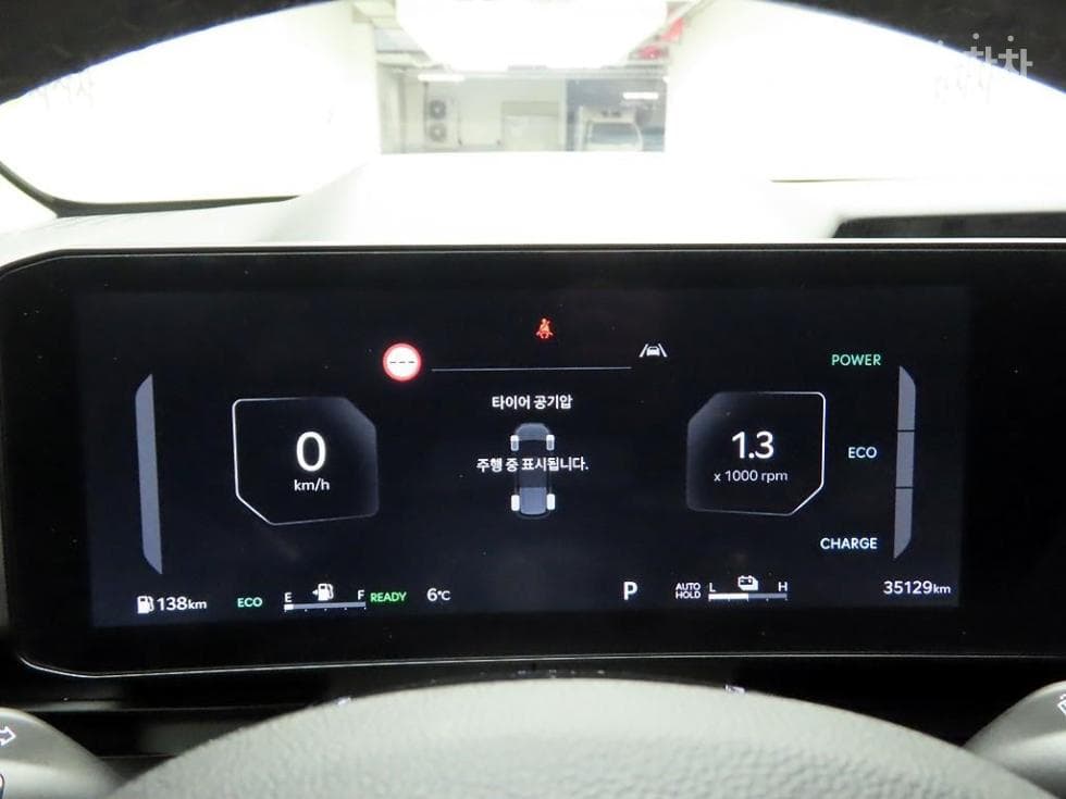 Киа The New (фейслифт) Канивал Хибрид 4-то поколение1.6 HEV 9-местен Signature - 5