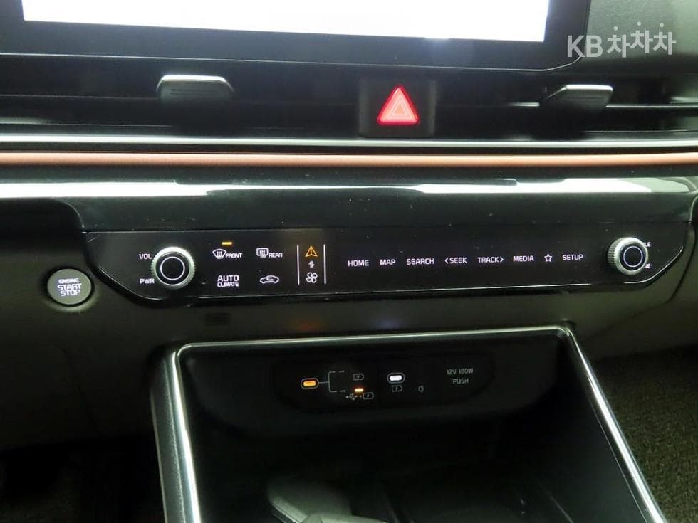 Киа The New (фейслифт) Канивал Хибрид 4-то поколение1.6 HEV 9-местен Signature - 9