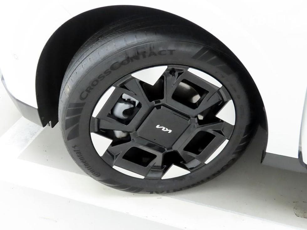 Киа The New (фейслифт) Канивал Хибрид 4-то поколение1.6 HEV 9-местен Signature - 19