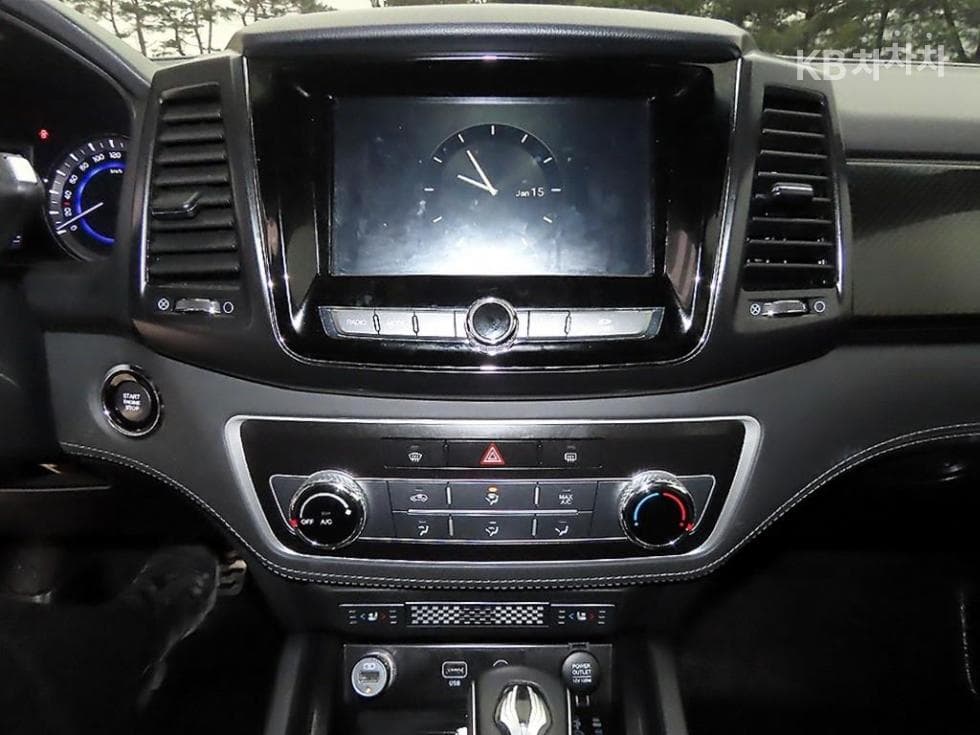 KG Mobility Rexton 스포츠2.2 4WD Dynamic 에디션 - 13