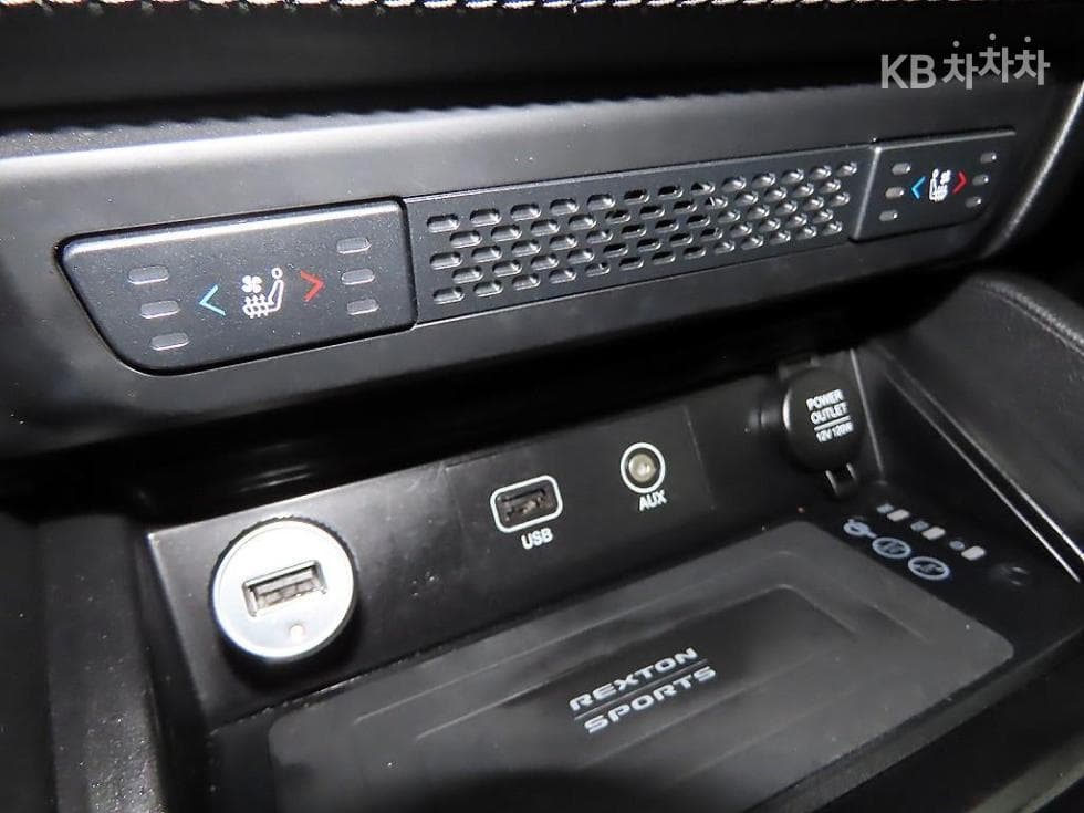 KG Mobility Rexton 스포츠2.2 4WD Dynamic 에디션 - 14