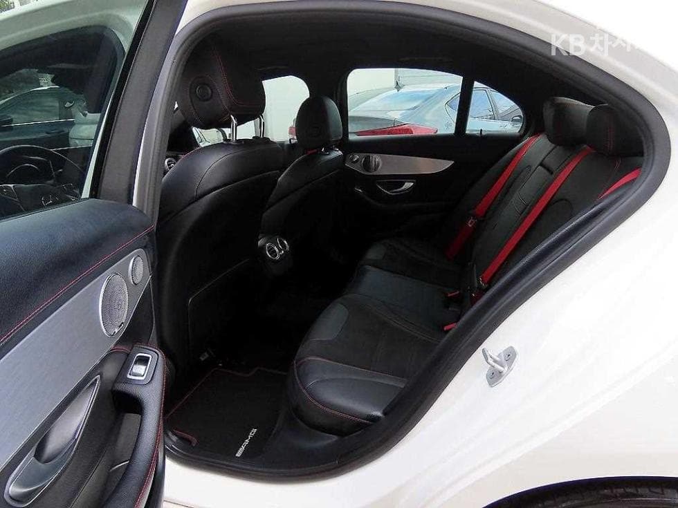 Mercedes-Benz The New (facelift) C-ClassC450 AMG 4MATIC - 6