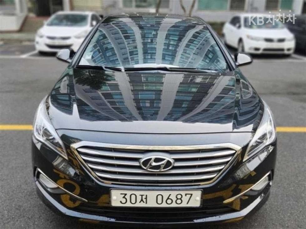 Hyundai Sonata LF 2.0 Style Special (special feature/edition) - Image 1