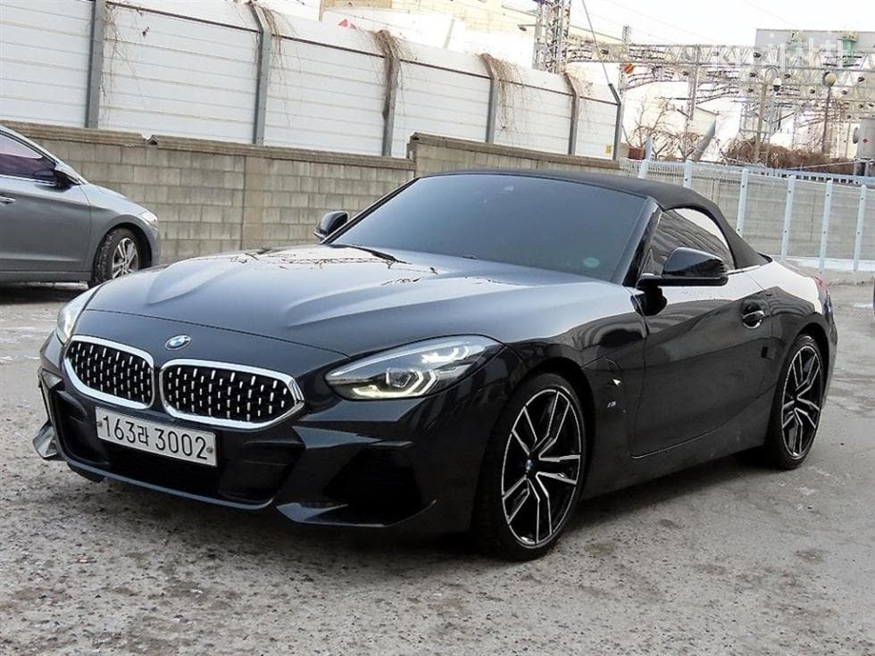 BMW All New Z4 sDrive 20i M 스포츠 라Seater - Image 1