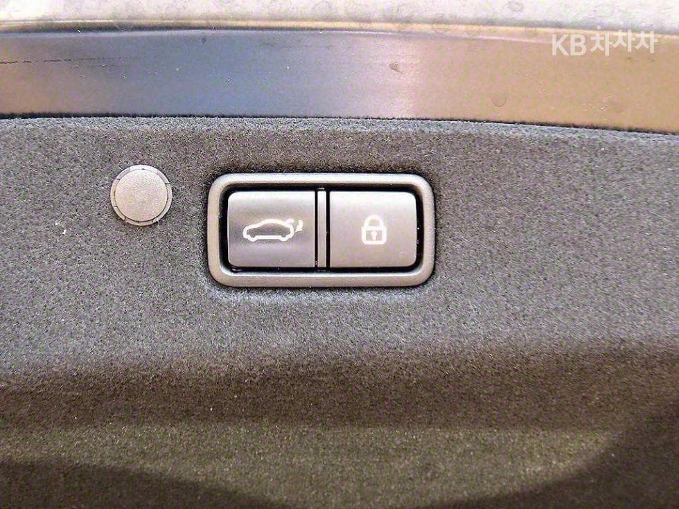 Хюндай The New (фейслифт) Grandeur (Azera)LPi 3.0 За хора с увреждания Exclusive - 15