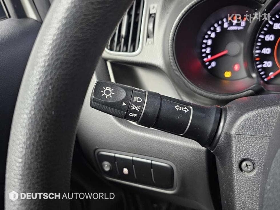 Kia The New (facelift) Ray (van)1.0 Gasoline Deluxe - 18