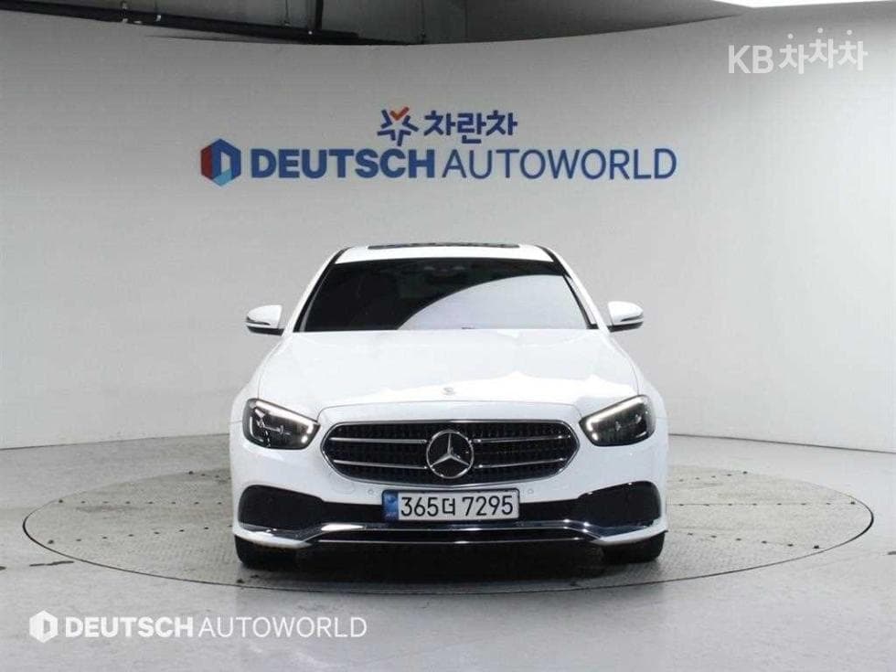 Mercedes-Benz E-Class (W213)E250 Avantgarde - 3