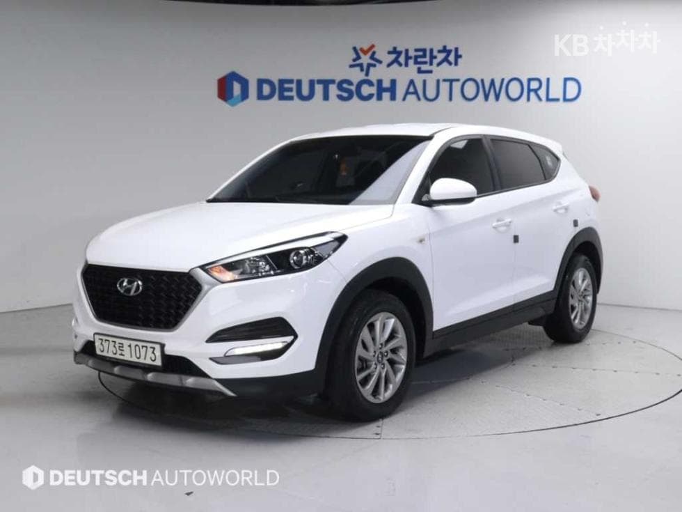 Hyundai All New Tucson Diesel(e-VGT UⅡ)1.7 2WD Smart - Image 1