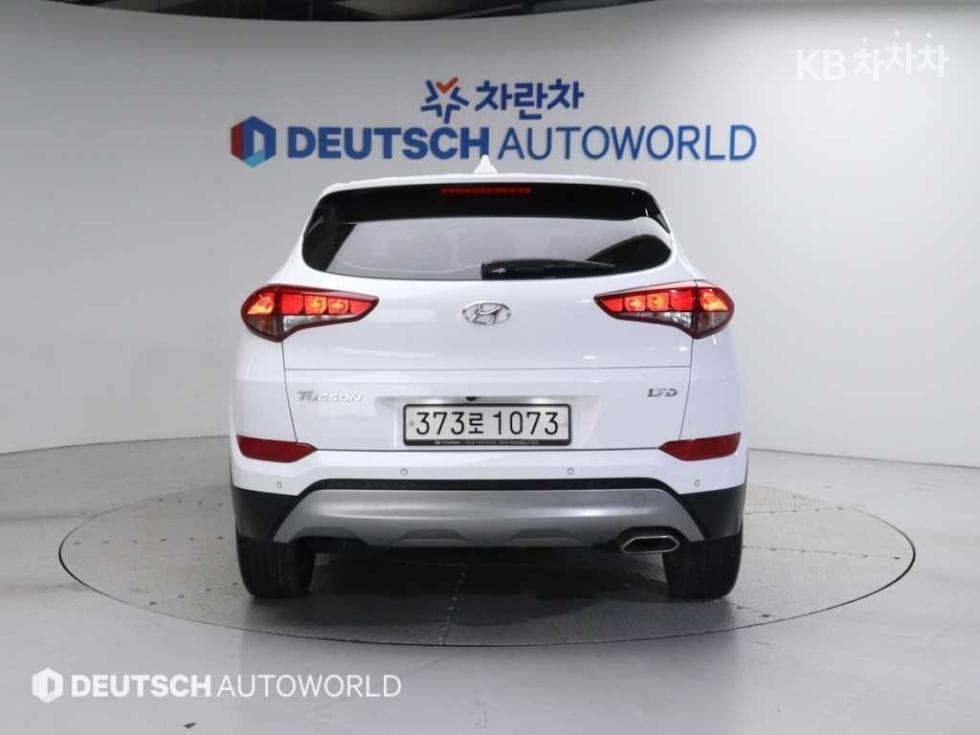 Hyundai All New TucsonDiesel(e-VGT UⅡ)1.7 2WD Smart - 4