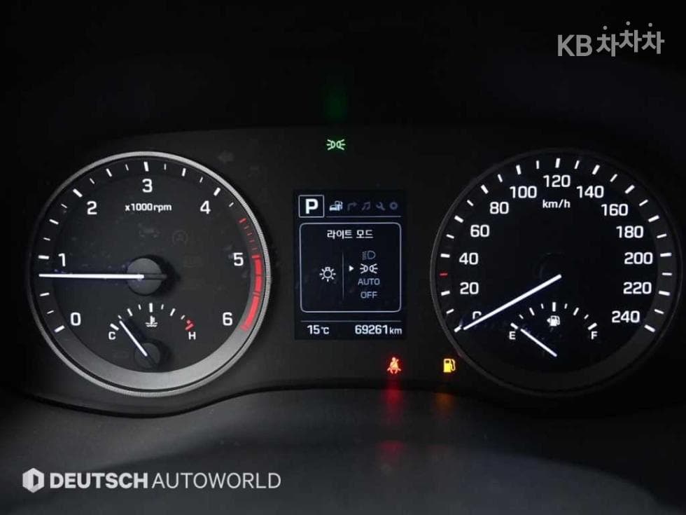 Hyundai All New TucsonDiesel(e-VGT UⅡ)1.7 2WD Smart - 8