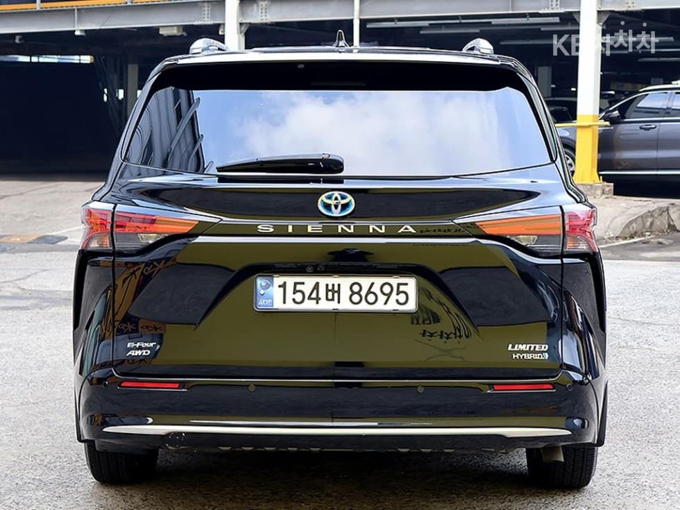 Toyota Sienna2.5L хибрид AWD - 3