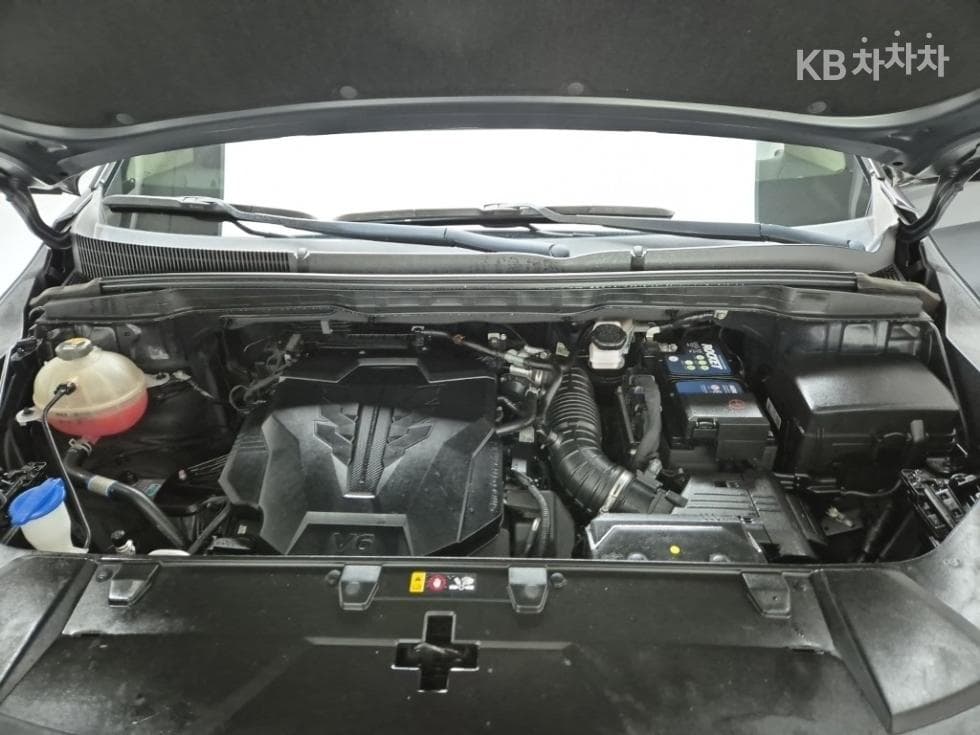 Kia Carnival 4th generationG3.5 GDI 11-seater Prestige - 6