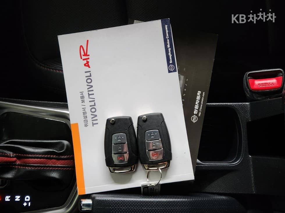 KG Mobility Very New (facelift/refresh; particularly for Tivoli) TivoliGasoline V3 2WD Standard - 15
