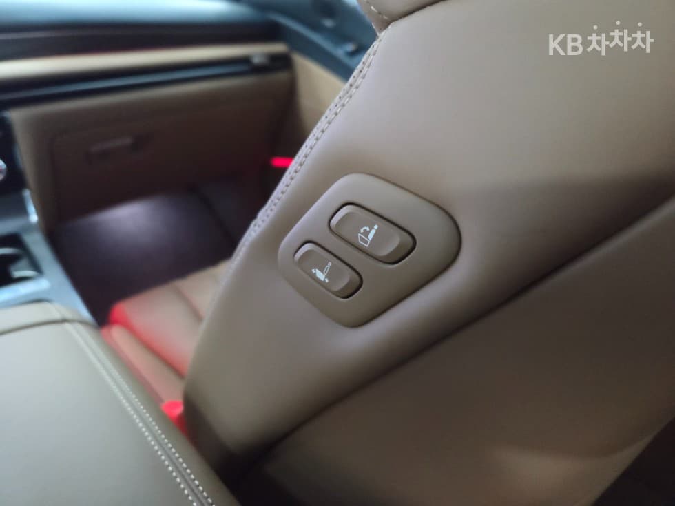 Дженезис G80(RG3)2.5 Турбо Бензин Директ Инжекция 2WD - 25