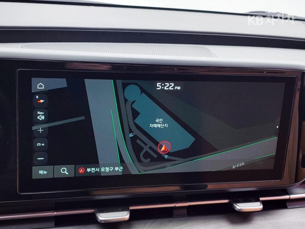 Kia Carnival 4th generationD2.2 9-seater Prestige - 15